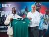 African Legend Stephen Appiah Joins Adebayor, Wanyama and Amokachi in 22Bet’s African Football Network.